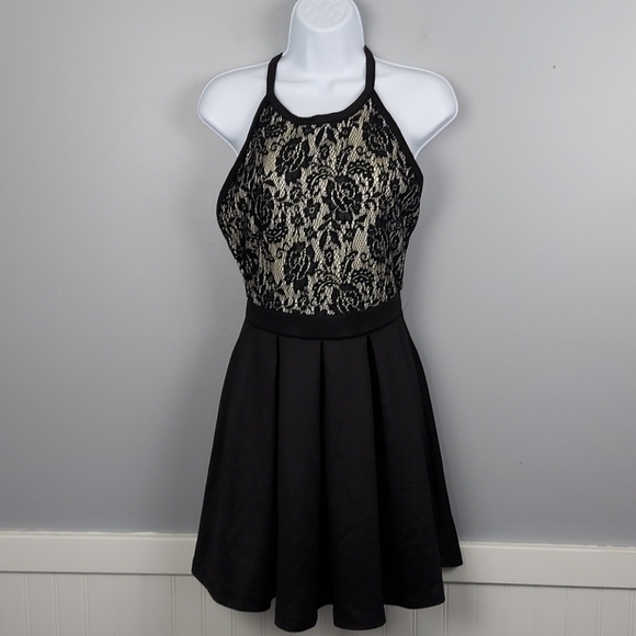 Halter Top mini dress by Forever21, size small - Picture 1 of 5